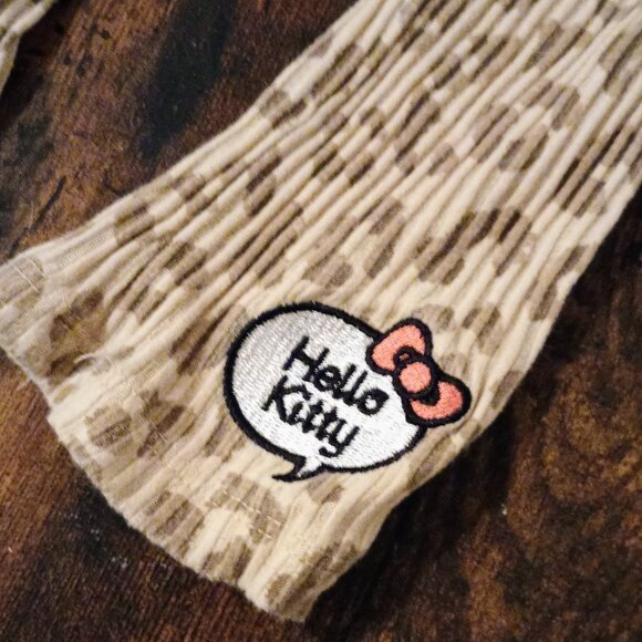 Leopard print, Hello Kitty- 2-piece set - Size 12-18 months - Picture 3 of 4